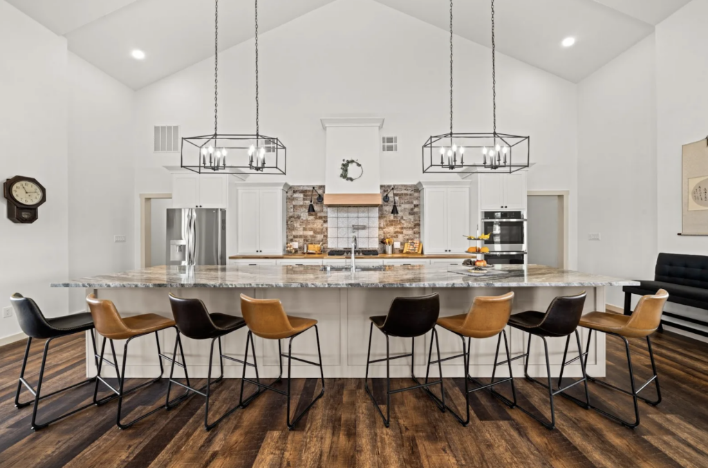 barndominium rustic kitchens